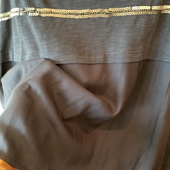 Womens 2x Logo Lavish top. Steel grey. NWT - Picture 9 of 9